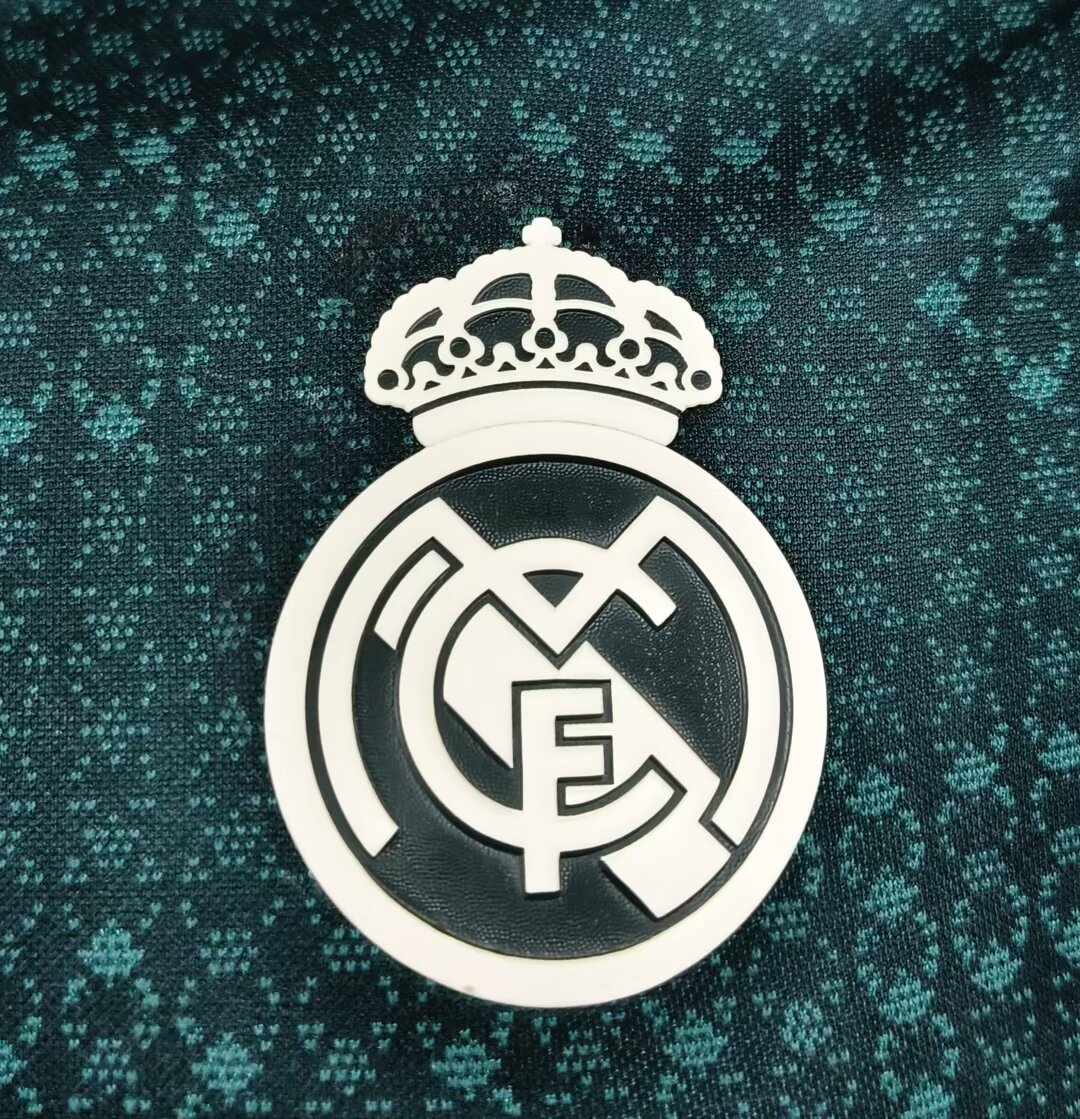 REAL MADRID 26-27 VISITA MANGA CORTA