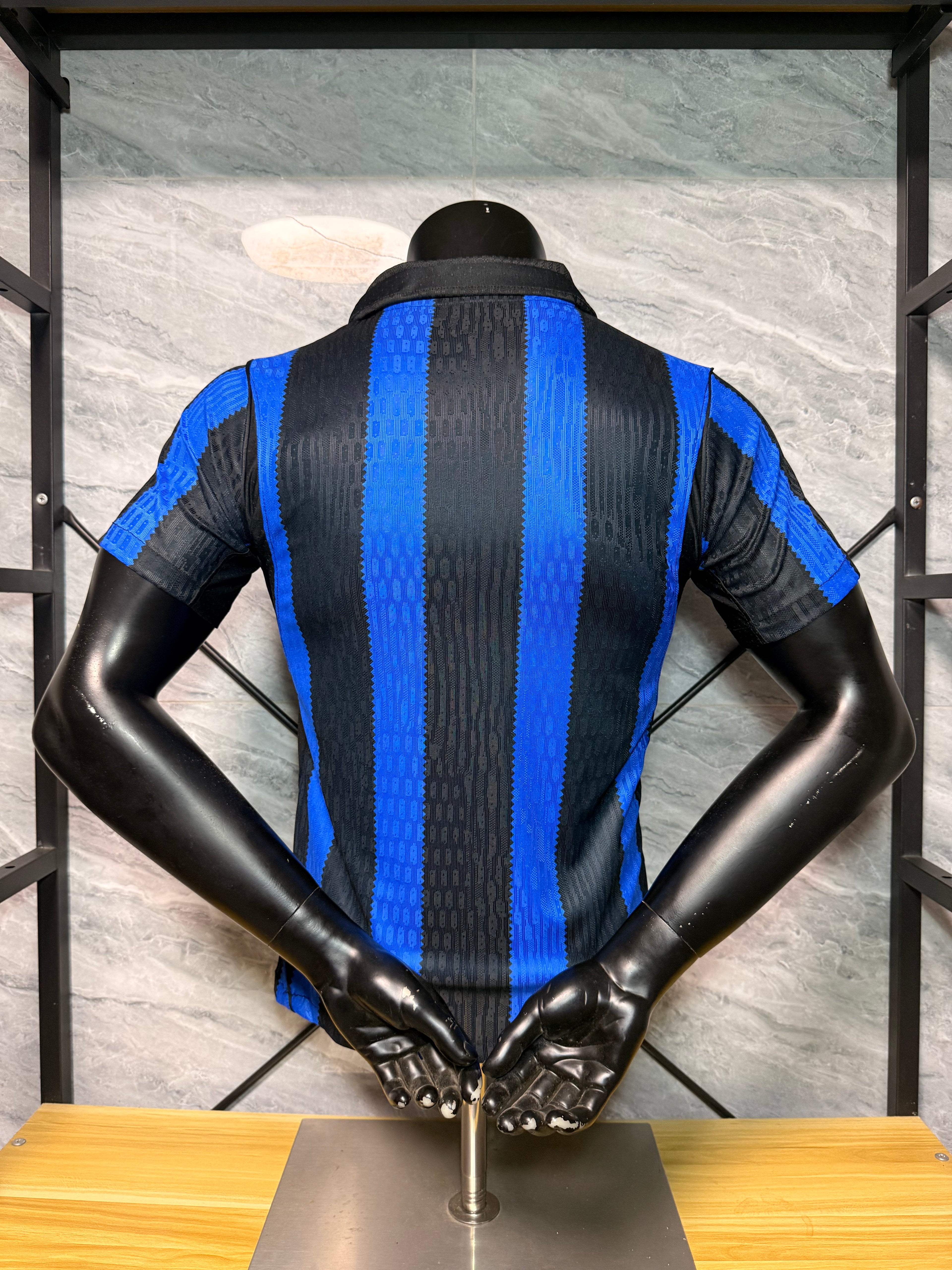 Inter Milan 26-27 Local