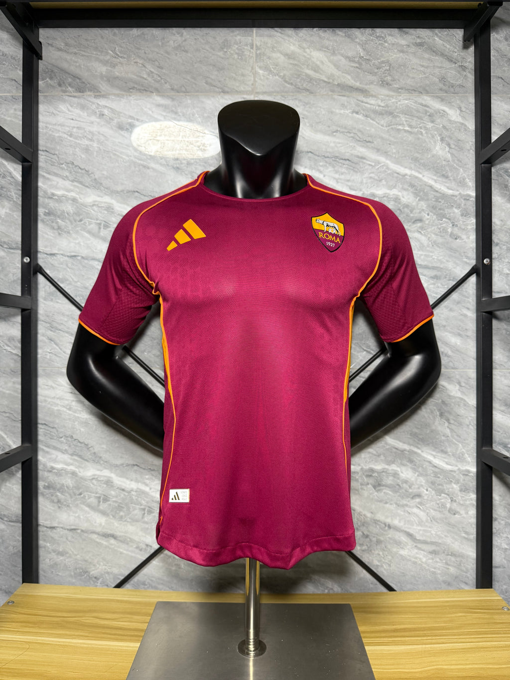 Roma 25-26 Local