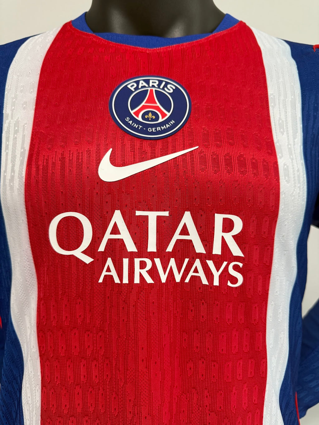 psg 26-27 local manga larga