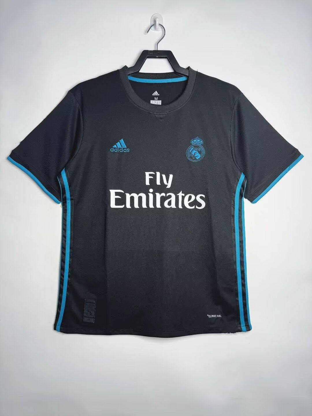 real madrid 2017-18 3er kit manga corta