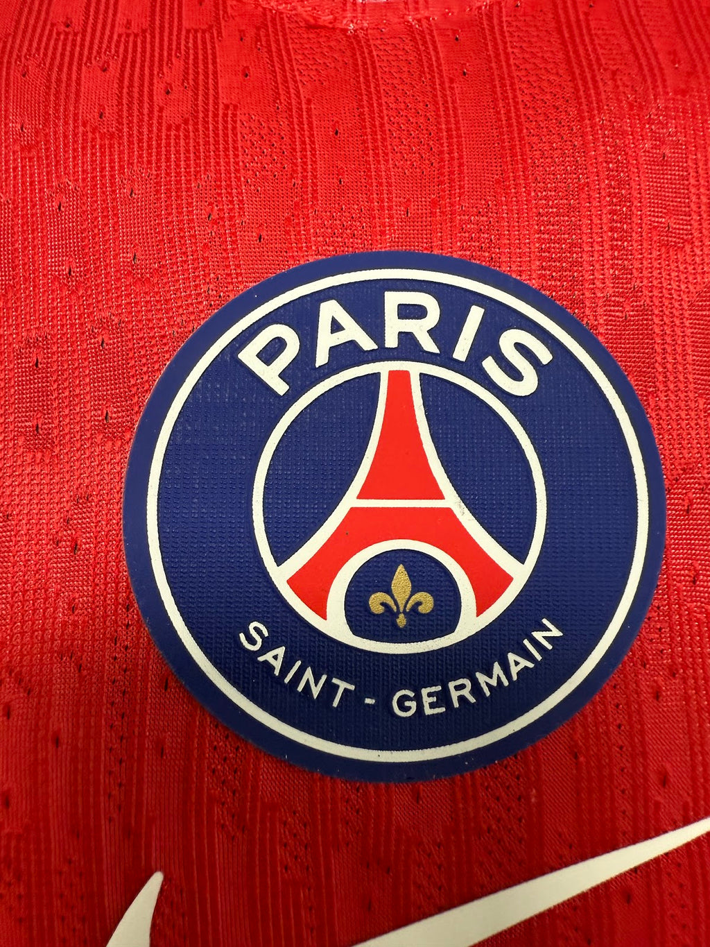 psg 26-27 local manga larga