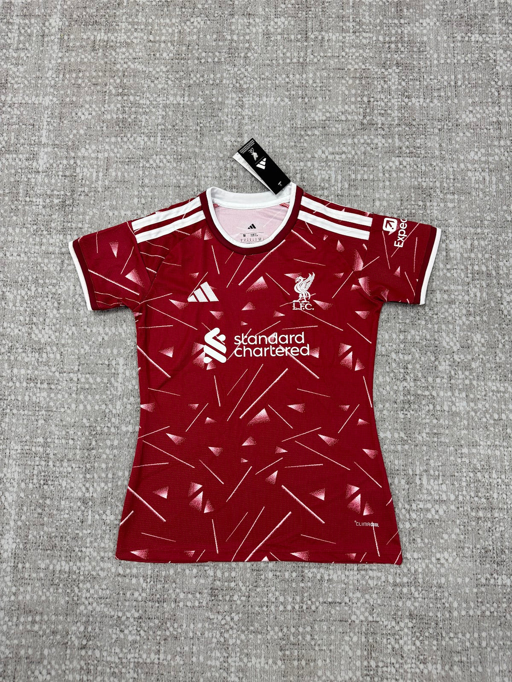 LIVERPOOL 26-27 LOCAL DAMA FAN
