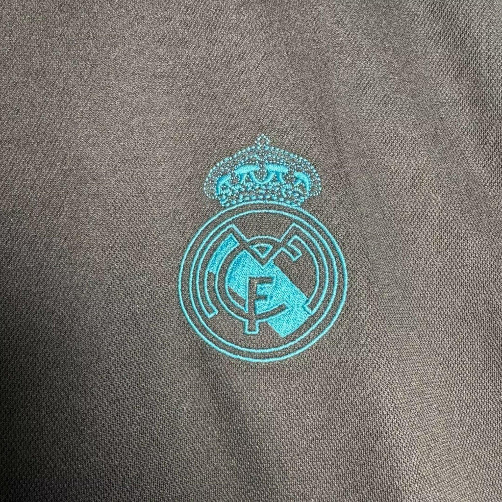 real madrid 2017-18 3er kit manga corta