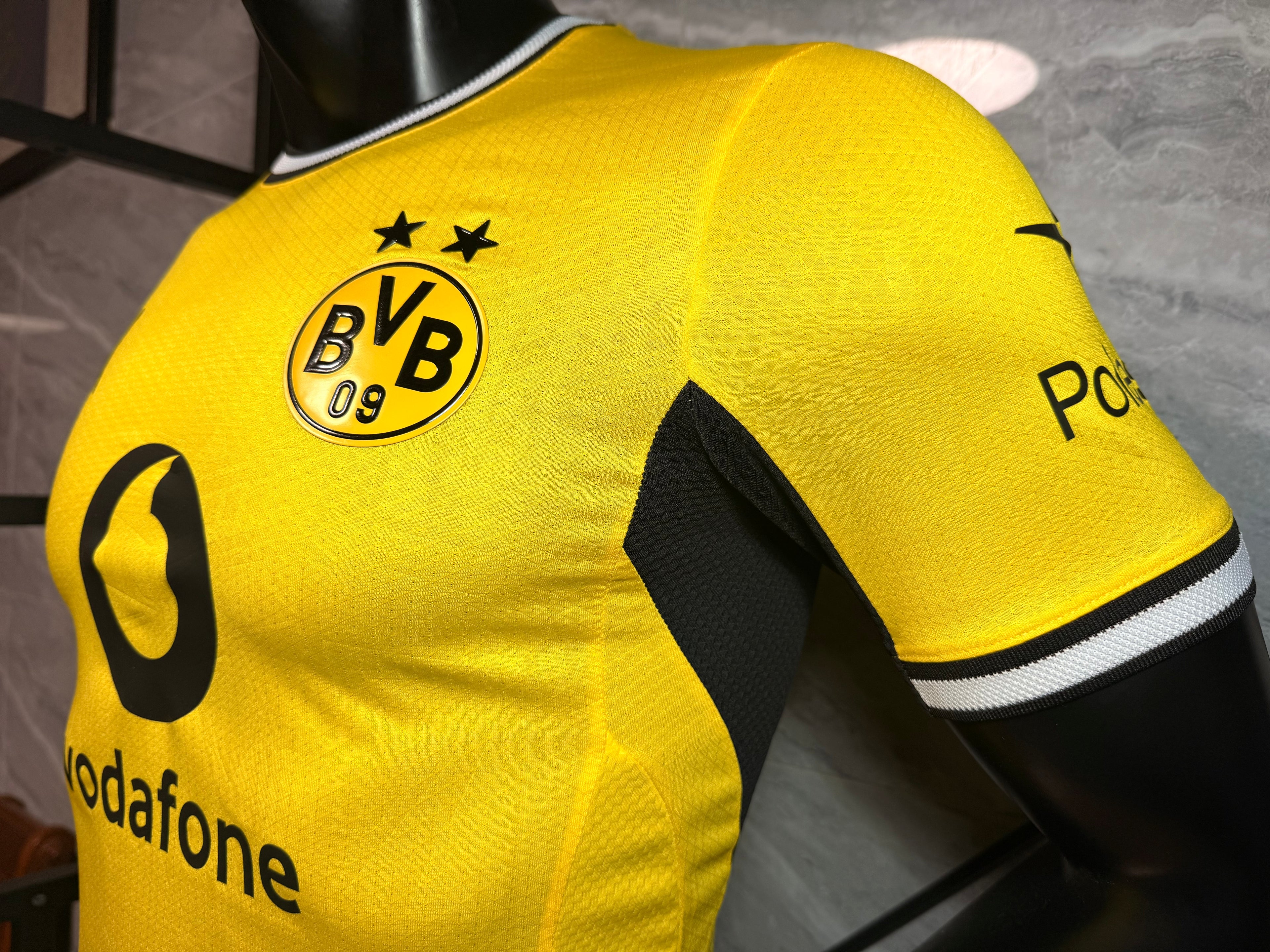 Borussia Dormunt 26-27 Local