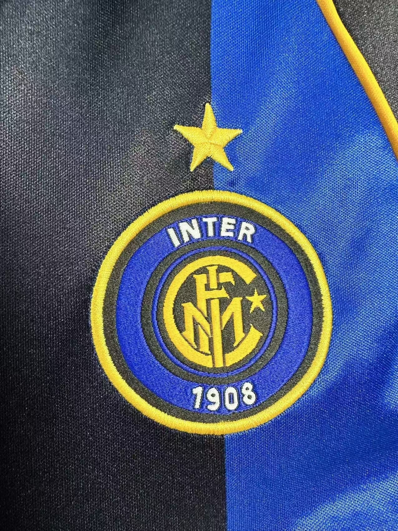 Inter Milan 2001