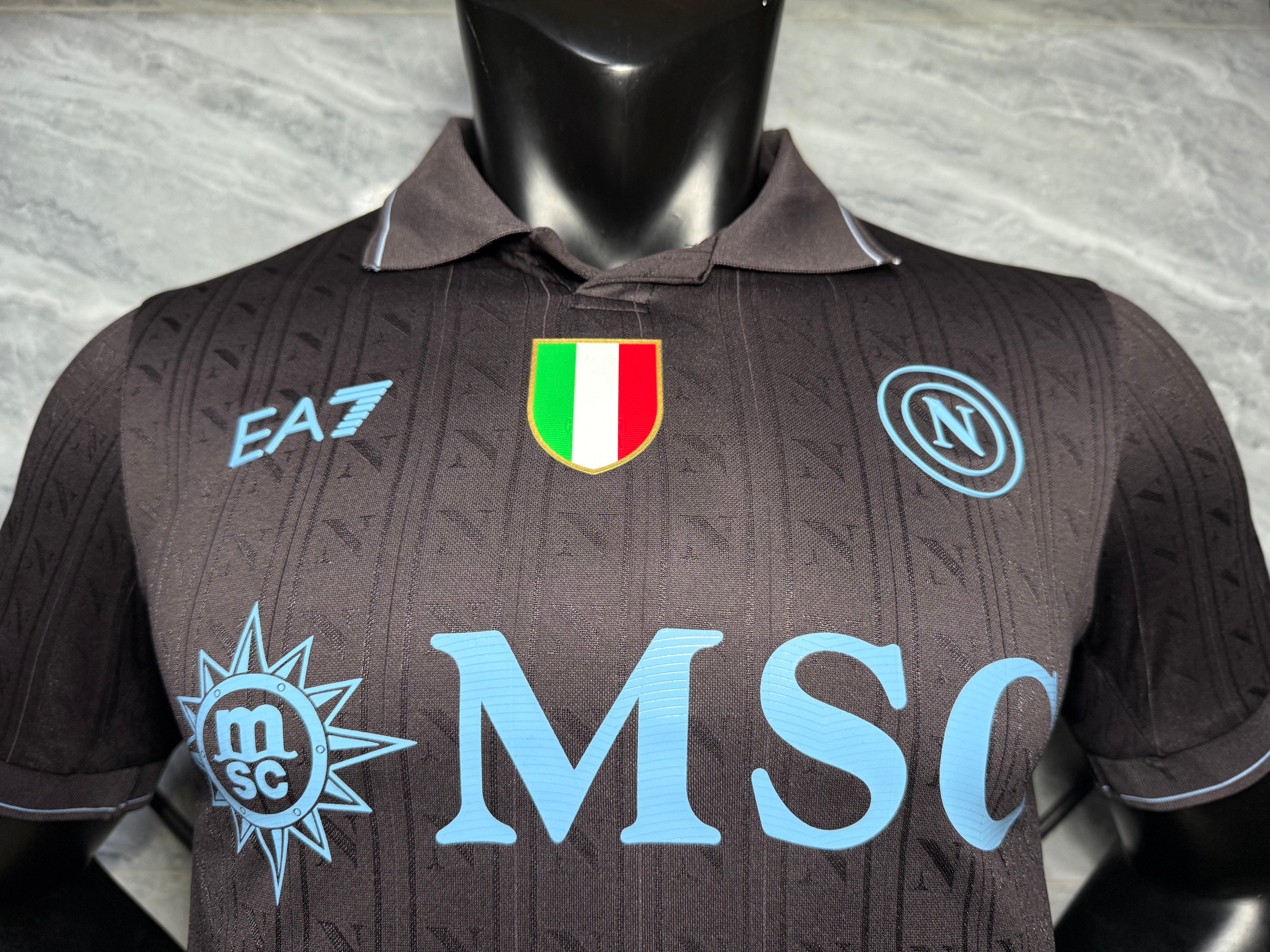 Napoli 25-26 Alternativa