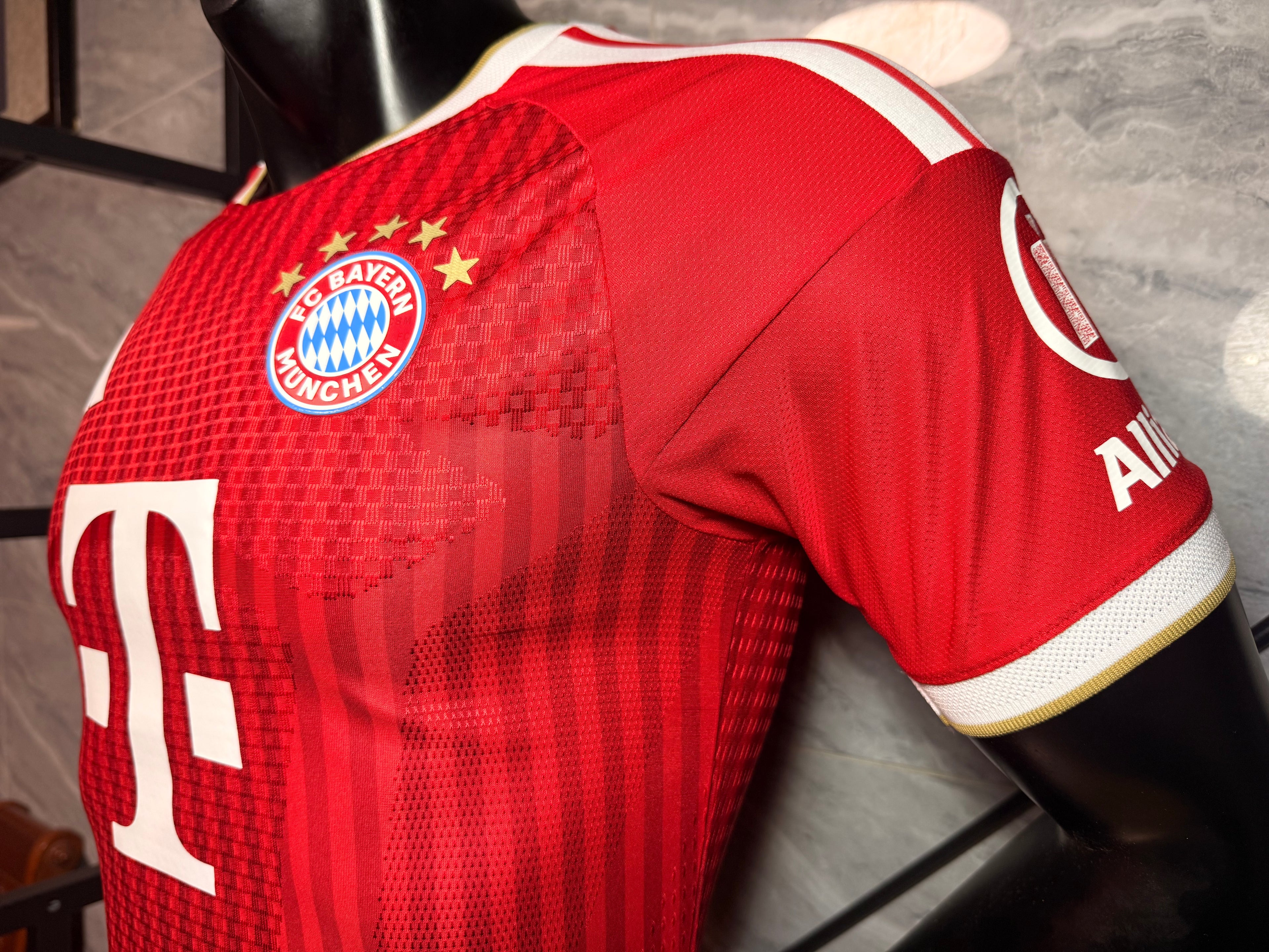 Bayern Munich 26-27 Local