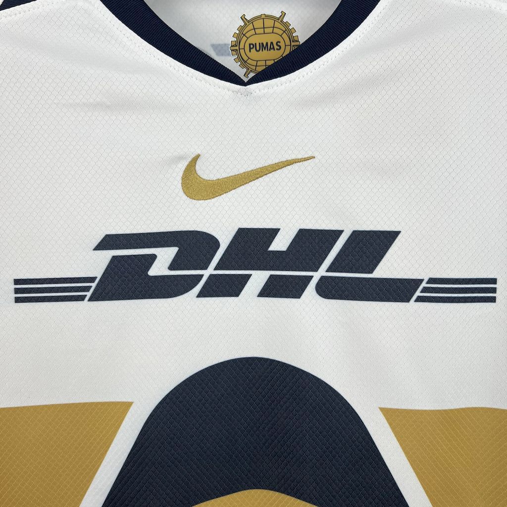 Pumas 25-26 Local