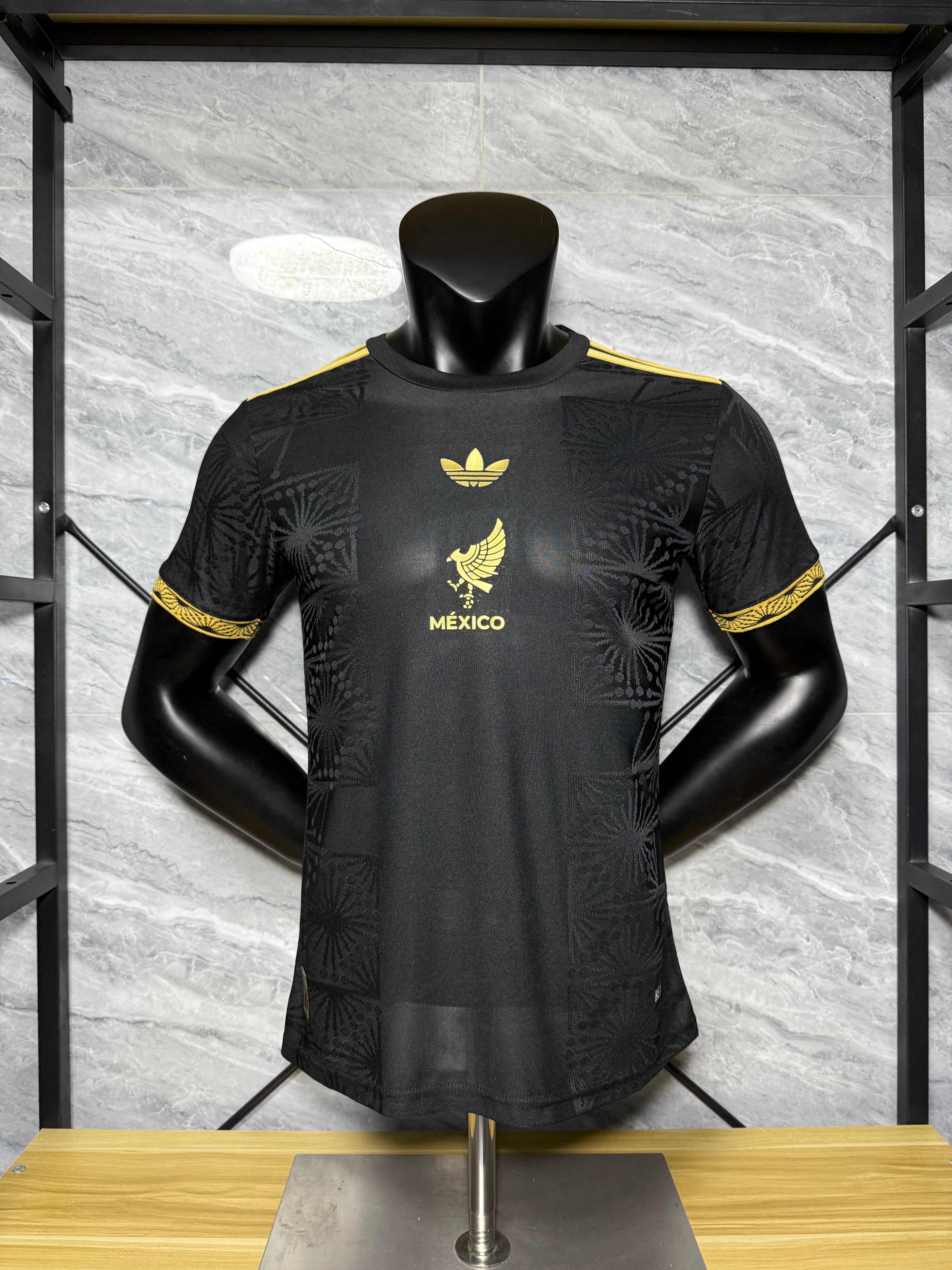 Mexico de Oro 2025 Negra