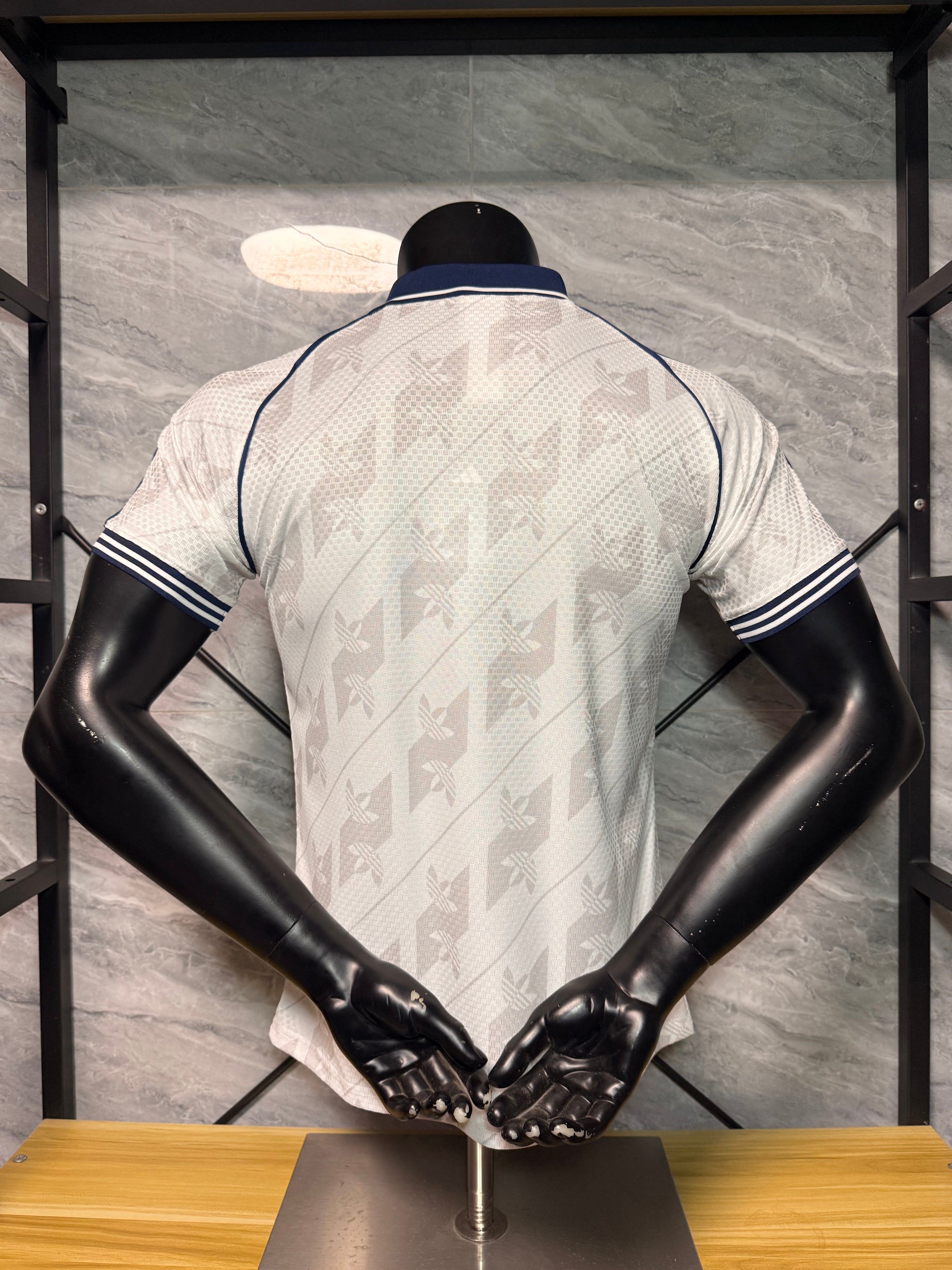 Real Madrid 26-27 Polo