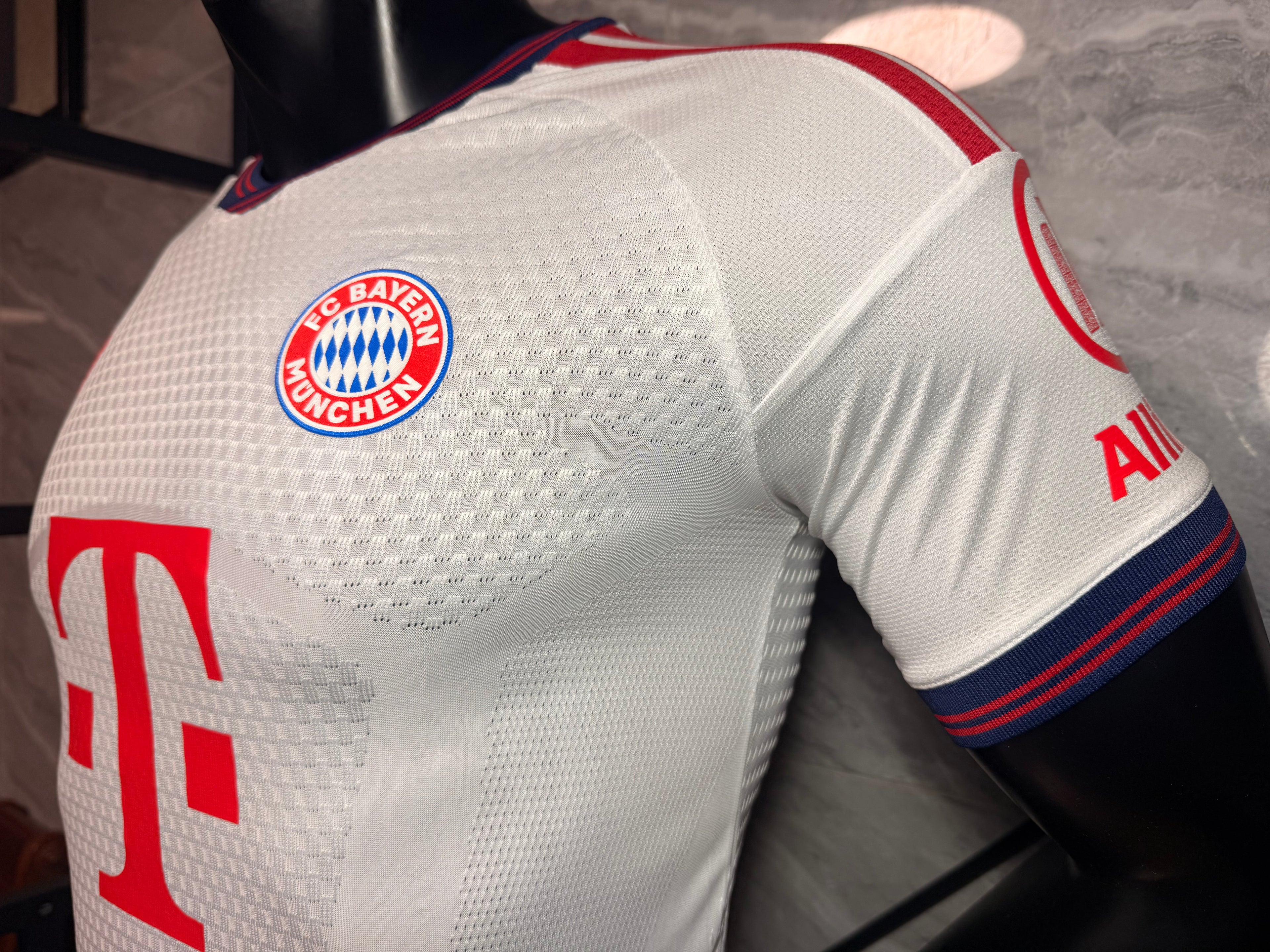 Bayern Munich 26-27 Visita