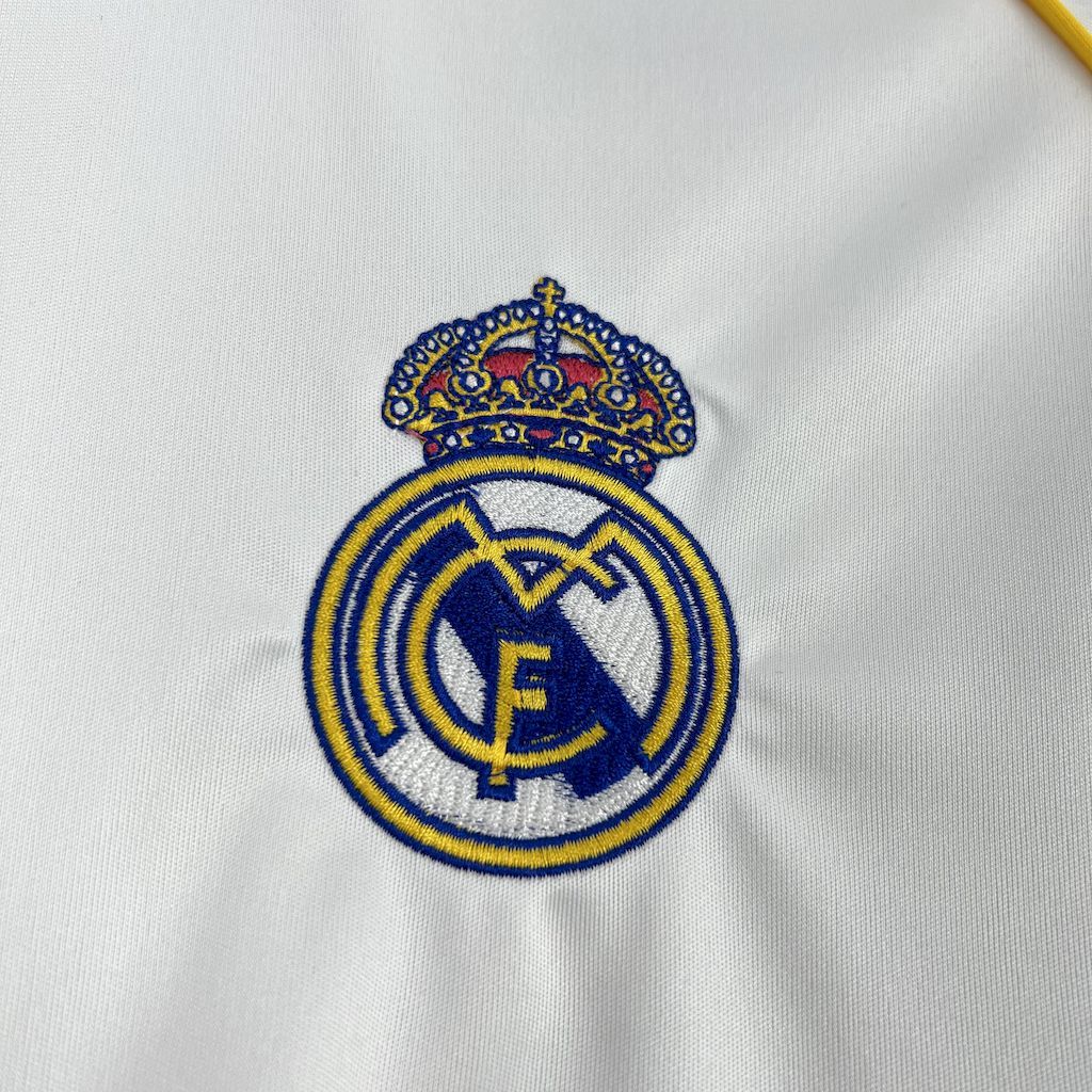 Real Madrid 2026 Local